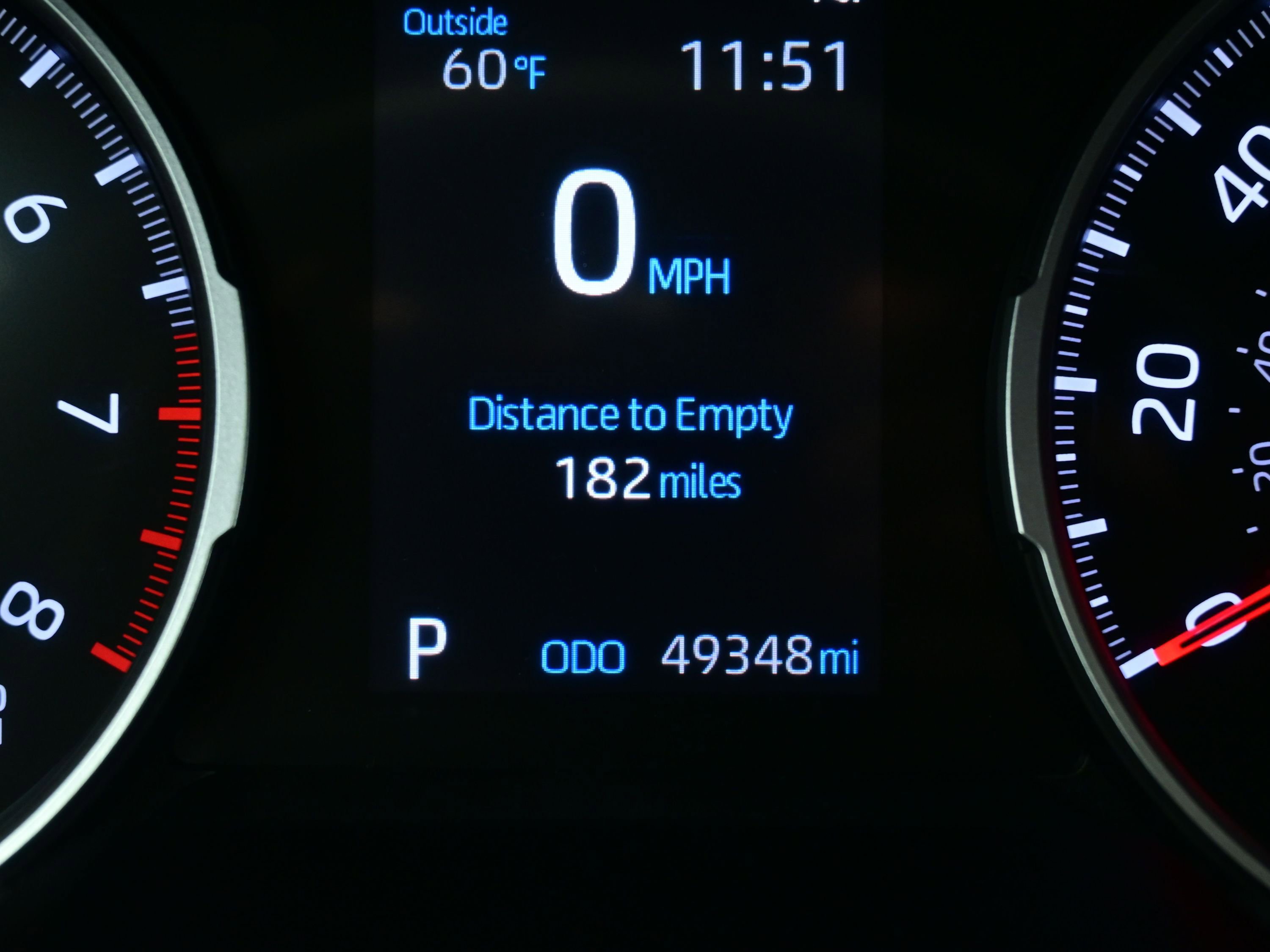 Used 2020 Toyota RAV4 XLE Premium image 26