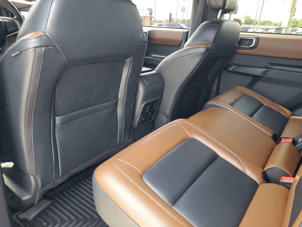 Used 2024 Ford Bronco Outer Banks w/ Sasquatch Package image 23