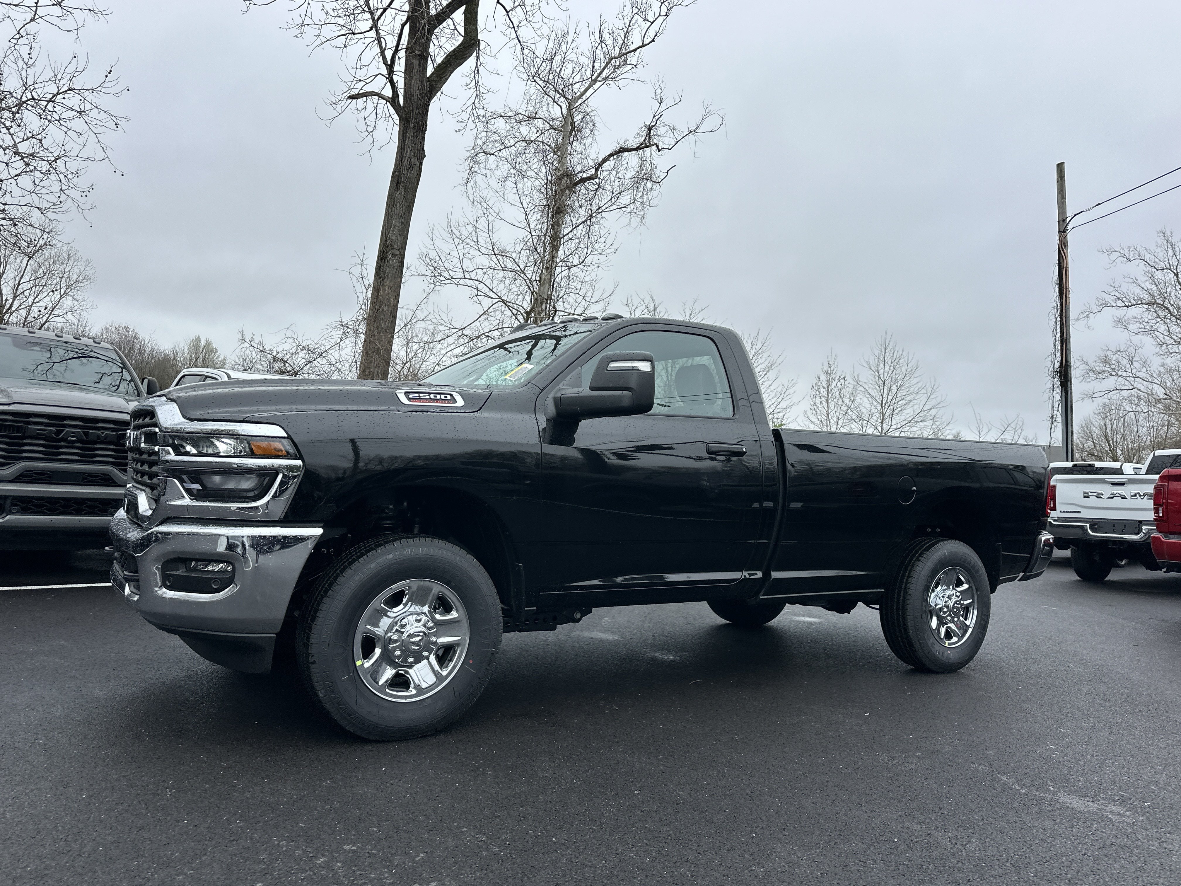 New 2026 RAM 2500 Tradesman w/ Chrome Appearance Group AWD/4WD image 25