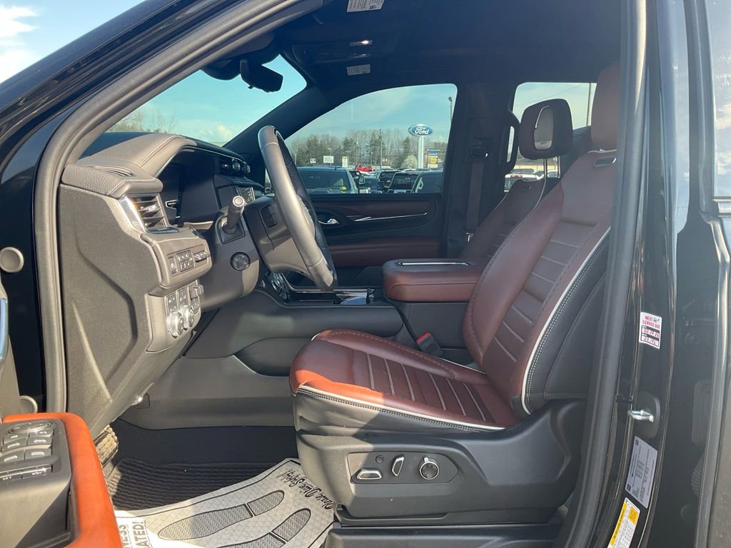 Used 2024 GMC Yukon Denali Ultimate image 16