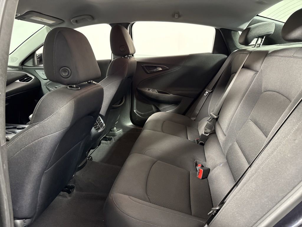 Used 2023 Chevrolet Malibu LT image 17
