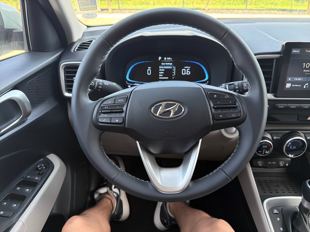 New 2026 Hyundai Venue SEL FWD image 19