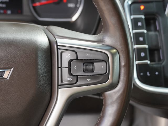 Used 2021 Chevrolet Suburban Z71 w/ Luxury Package AWD/4WD image 27
