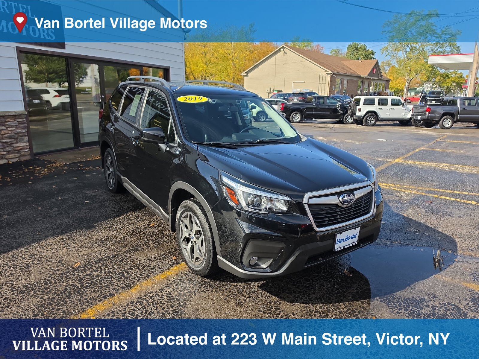 Used 2019 Subaru Forester Premium w/ All-Weather Package AWD/4WD image 3