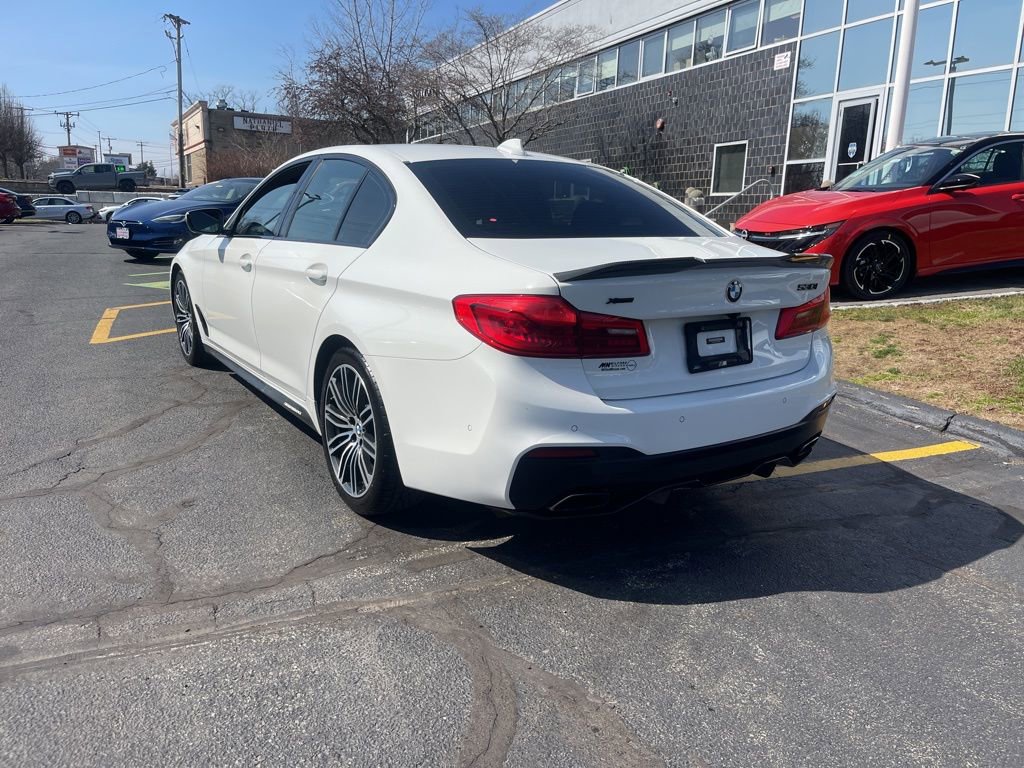 Used 2019 BMW 530i xDrive w/ M Sport Package image 3