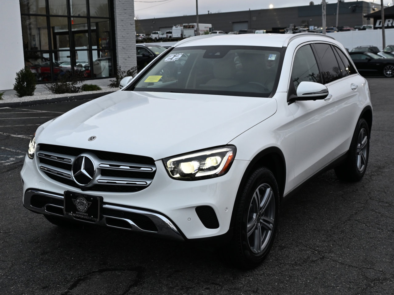 Used 2022 Mercedes-Benz GLC 300 4MATIC image 3