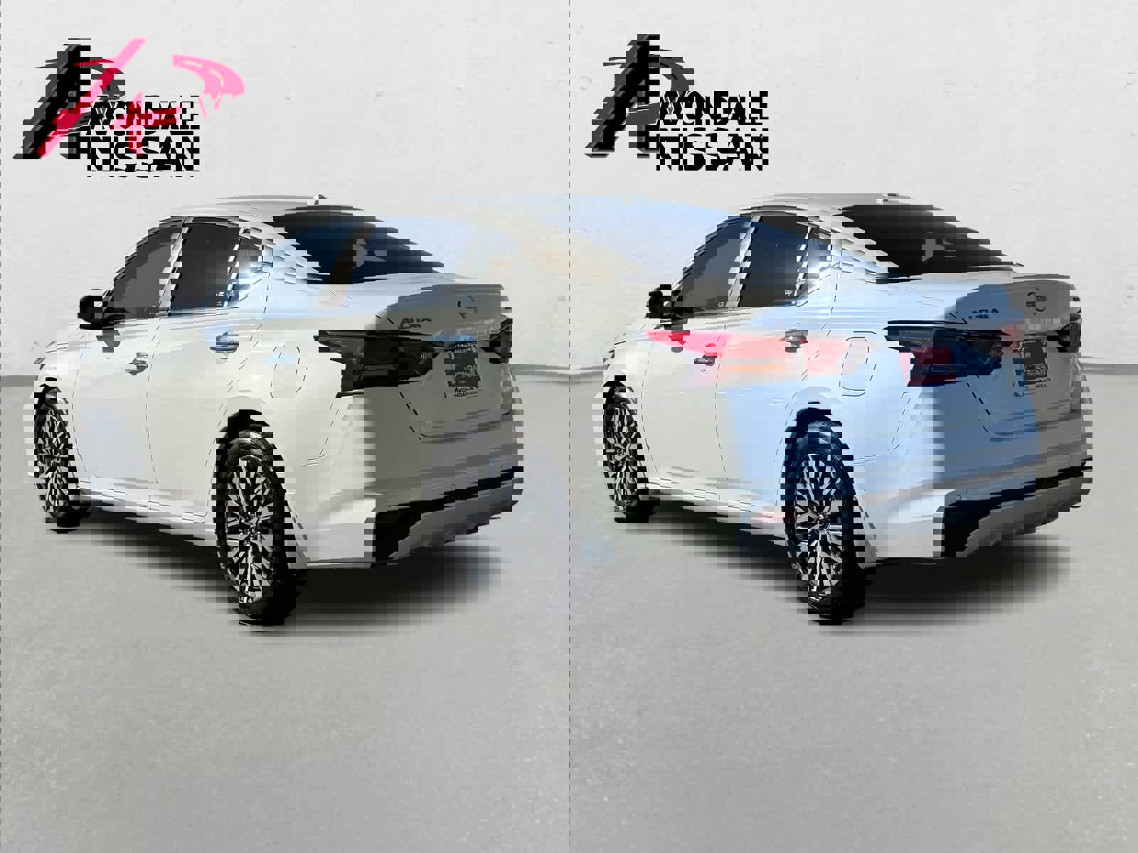 Used 2024 Nissan Altima 2.5 SV image 4