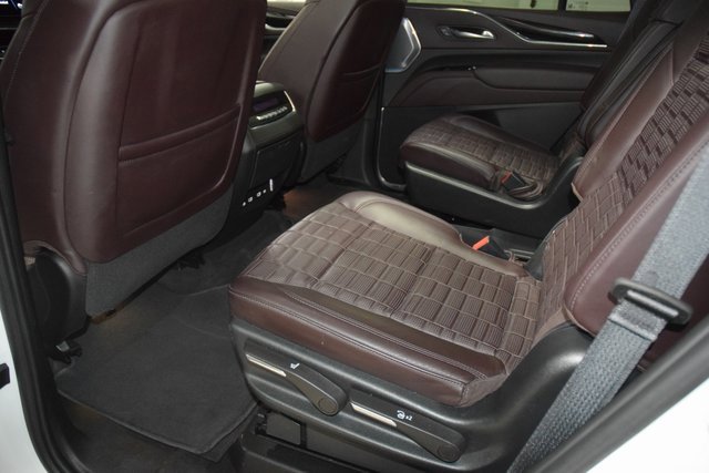 Used 2023 Cadillac Escalade Sport Platinum w/ LPO, ONYX Package image 41