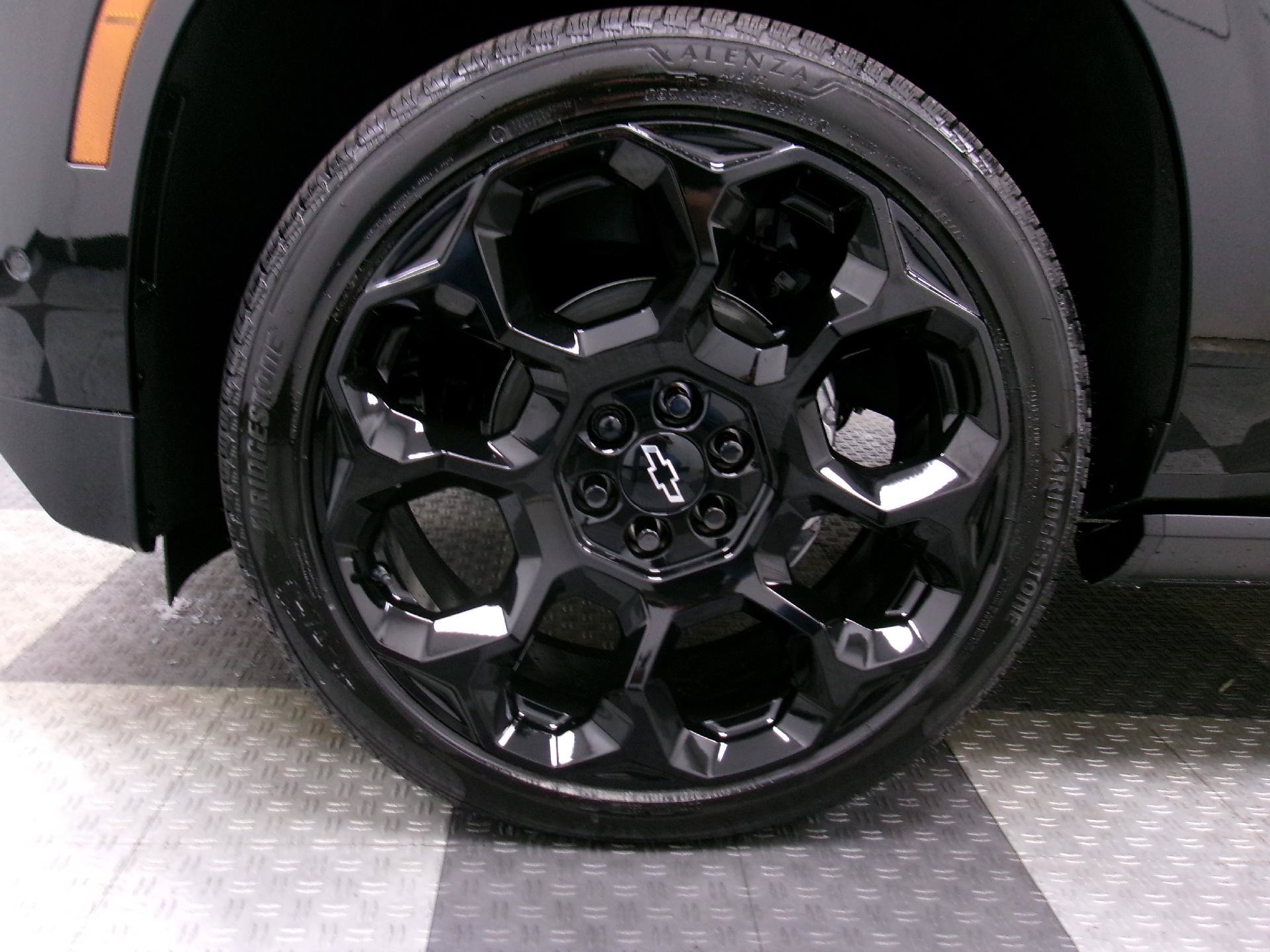 New 2026 Chevrolet Tahoe High Country AWD/4WD image 18