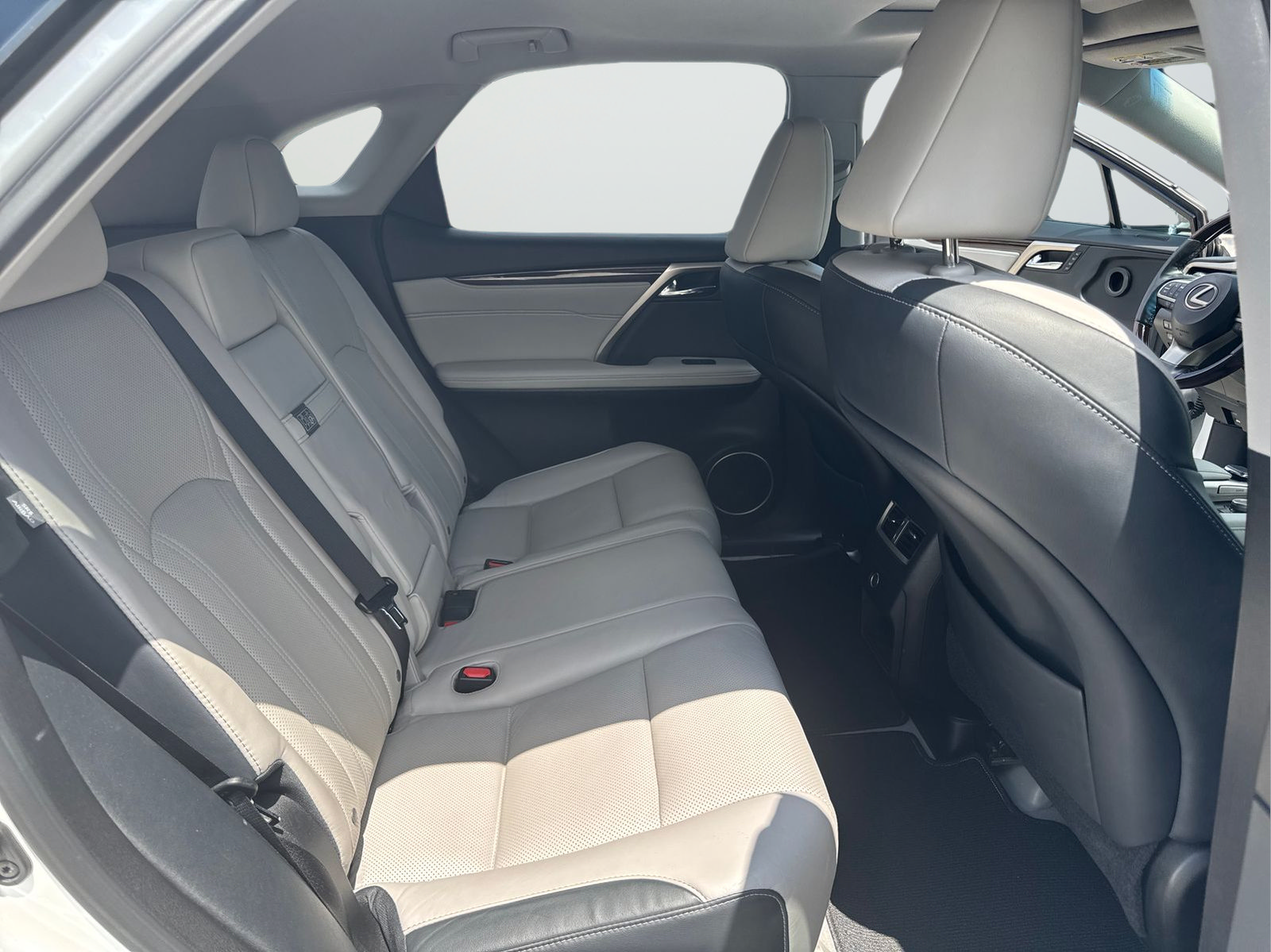 Used 2019 Lexus RX 350 FWD w/ Navigation Package image 38