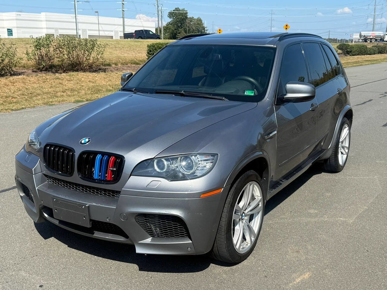 Used 2011 BMW X5 M image 7