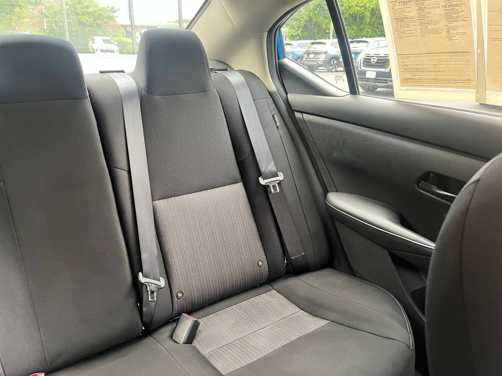 Used 2025 Nissan Sentra SV FWD image 38