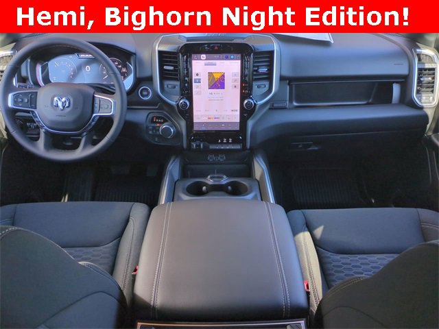 New 2026 RAM 1500 4x4 Crew Cab image 15