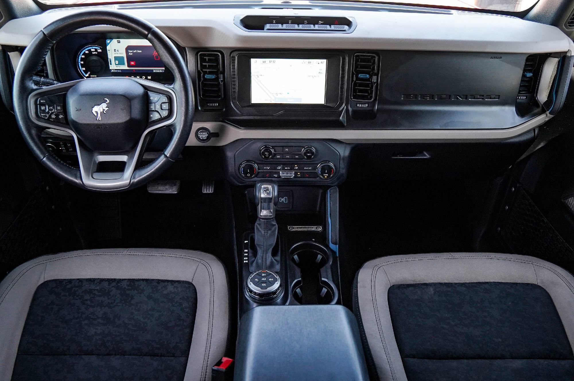 Used 2022 Ford Bronco Wildtrak image 23