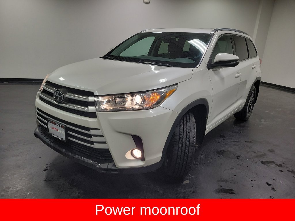 Used 2017 Toyota Highlander XLE AWD/4WD image 4
