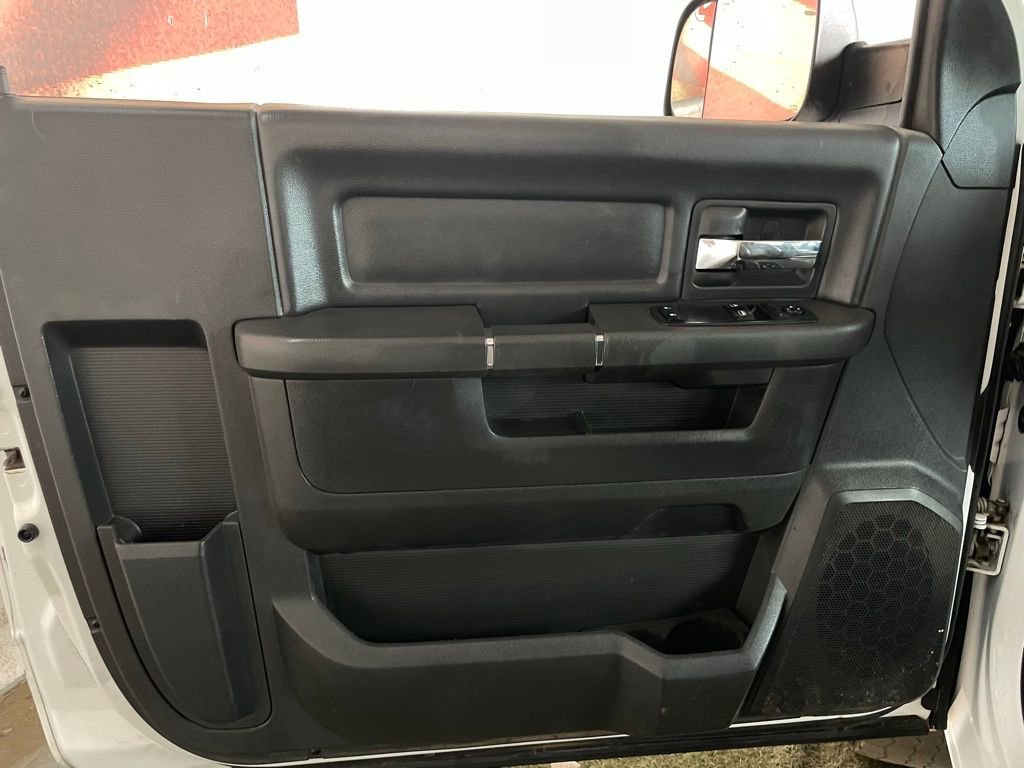 Used 2017 RAM 2500 Tradesman w/ Power & Remote Entry Group image 23