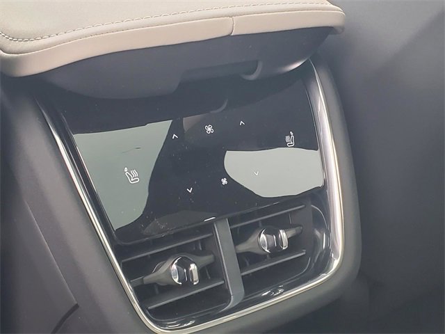New 2025 Volvo EX90 Plus w/ Protection Package Premier image 28