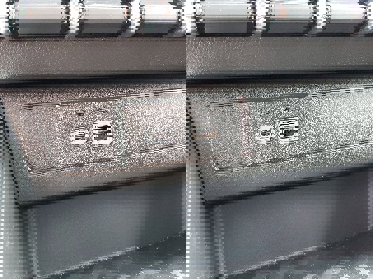 New 2024 GMC Canyon Elevation w/ Convenience Package image 70