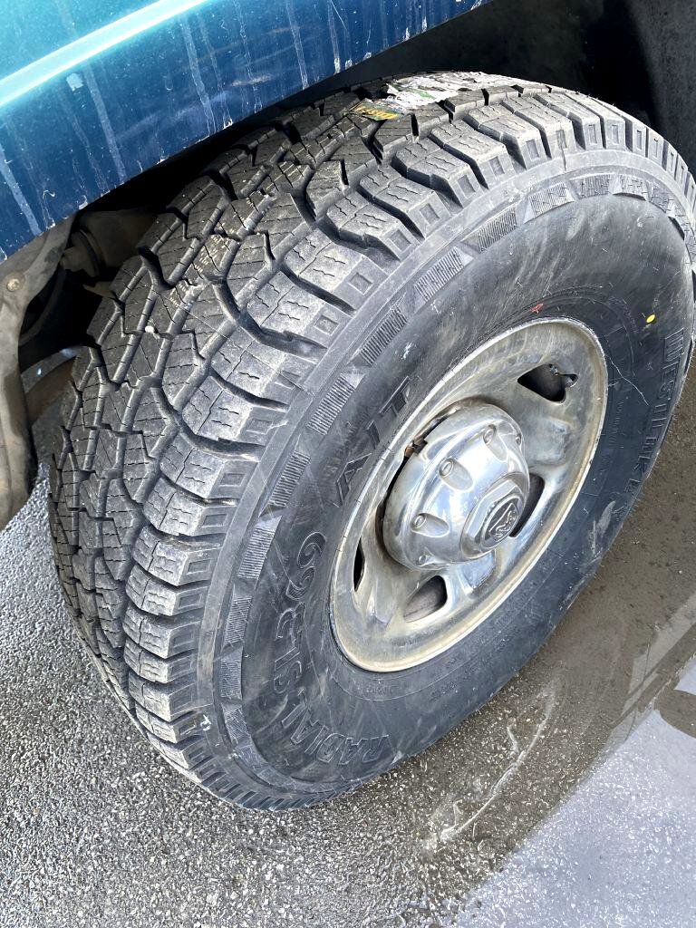 Used 1998 Dodge Ram 2500 Truck 2WD Quad Cab image 15