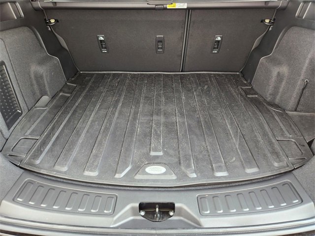 New 2025 Land Rover Discovery Sport S image 22