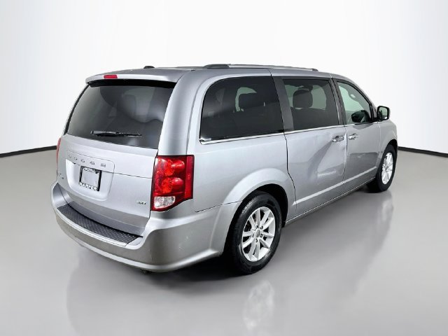 Used 2020 Dodge Grand Caravan SXT FWD image 34