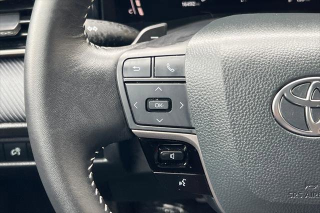 Certified 2025 Toyota Camry SE w/ Convenience Package image 25