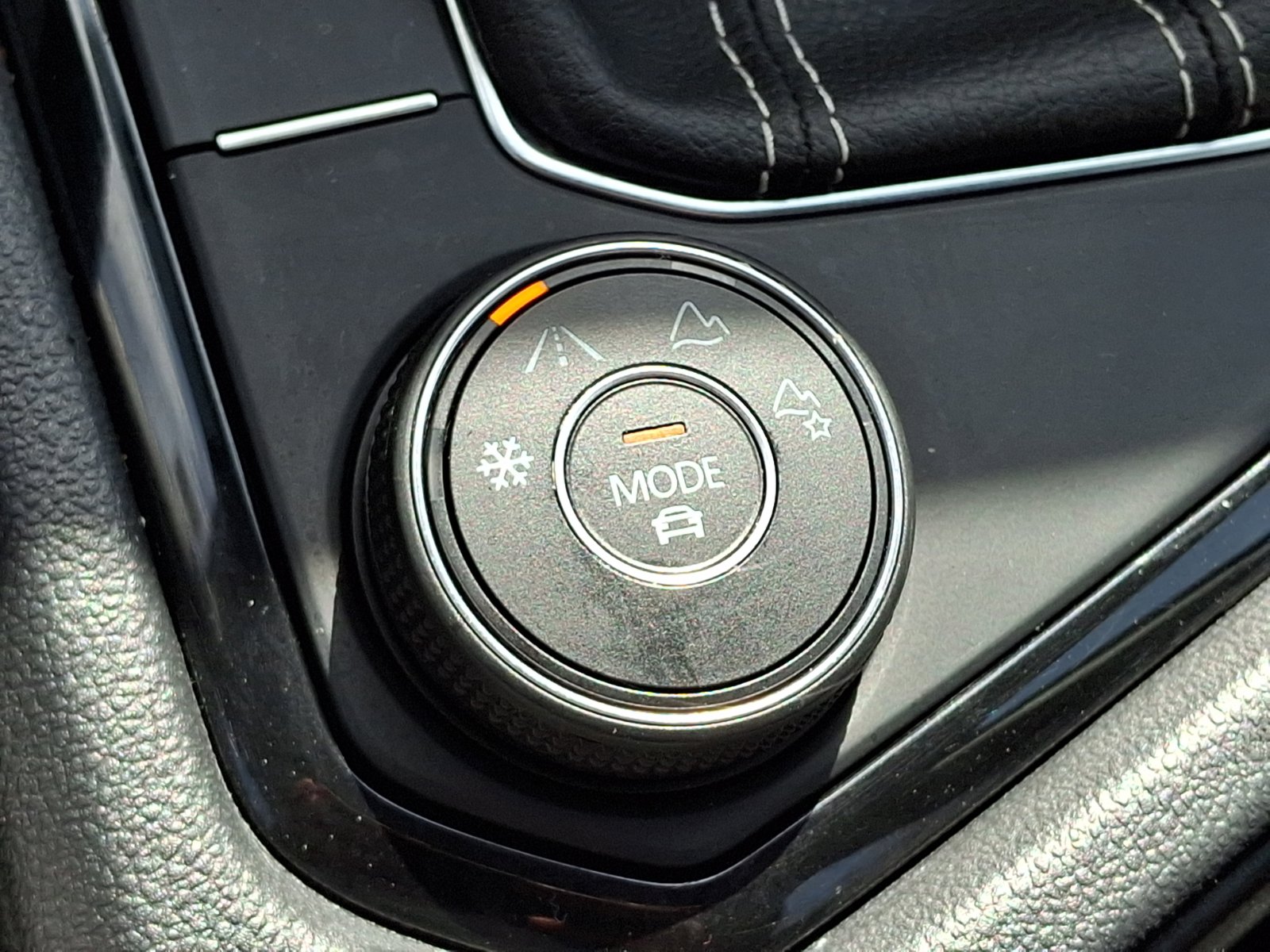 Certified 2023 Volkswagen Taos S w/ Driver Assistance Package image 26