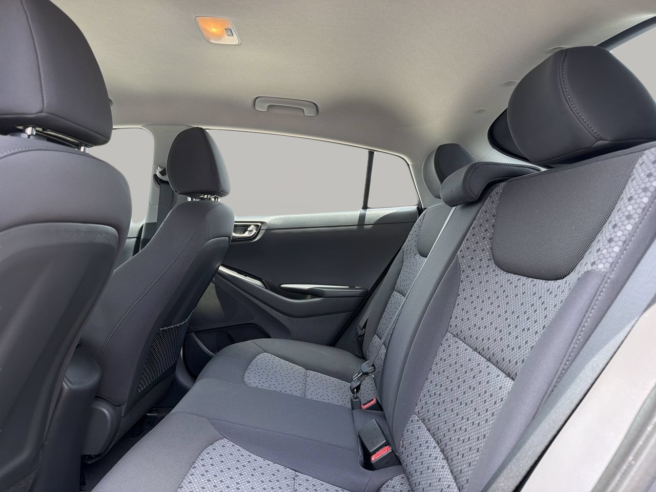 Used 2019 Hyundai Ioniq Blue FWD image 15