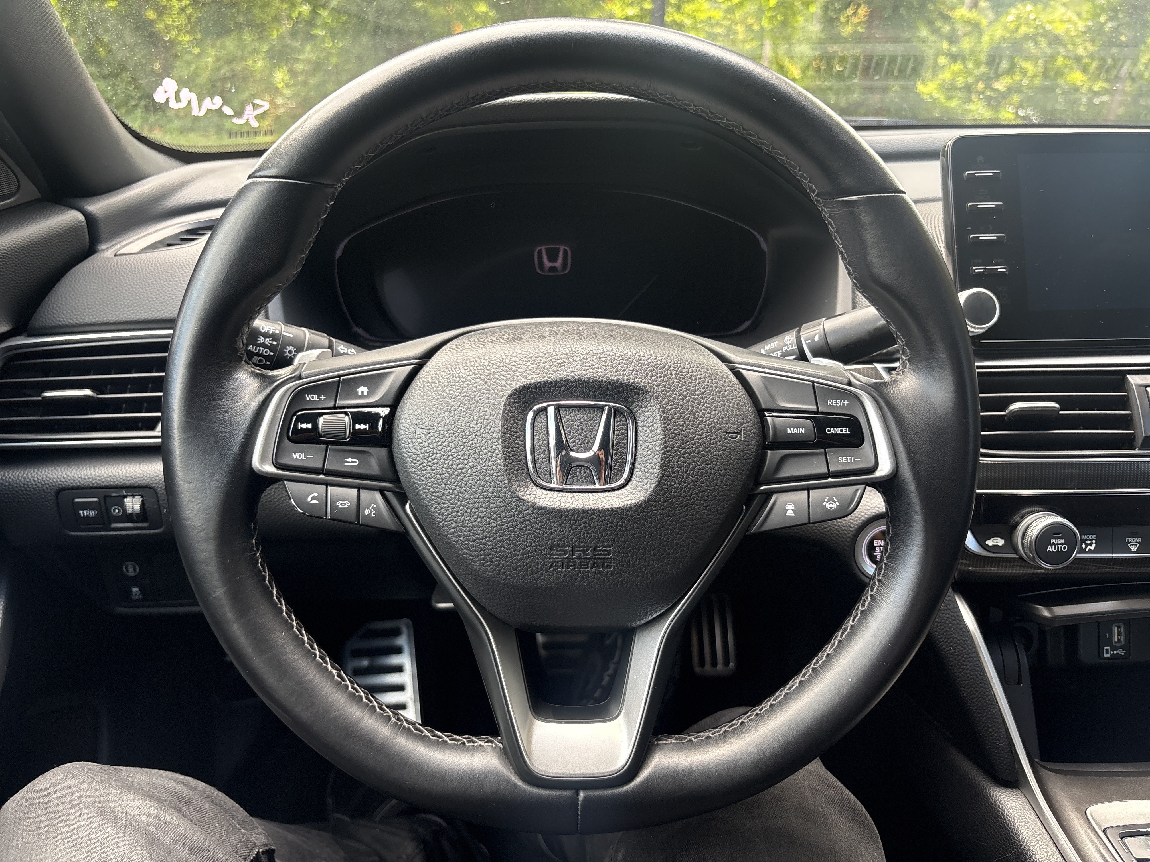 Used 2019 Honda Accord Sport image 13