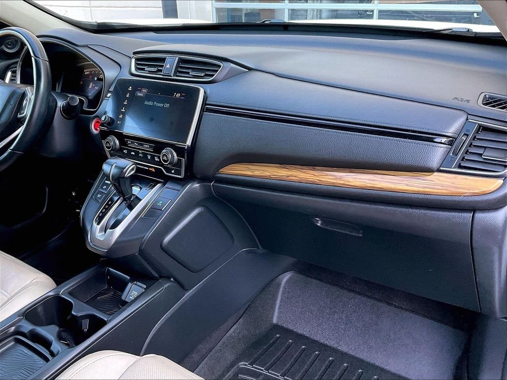 Used 2018 Honda CR-V Touring image 14