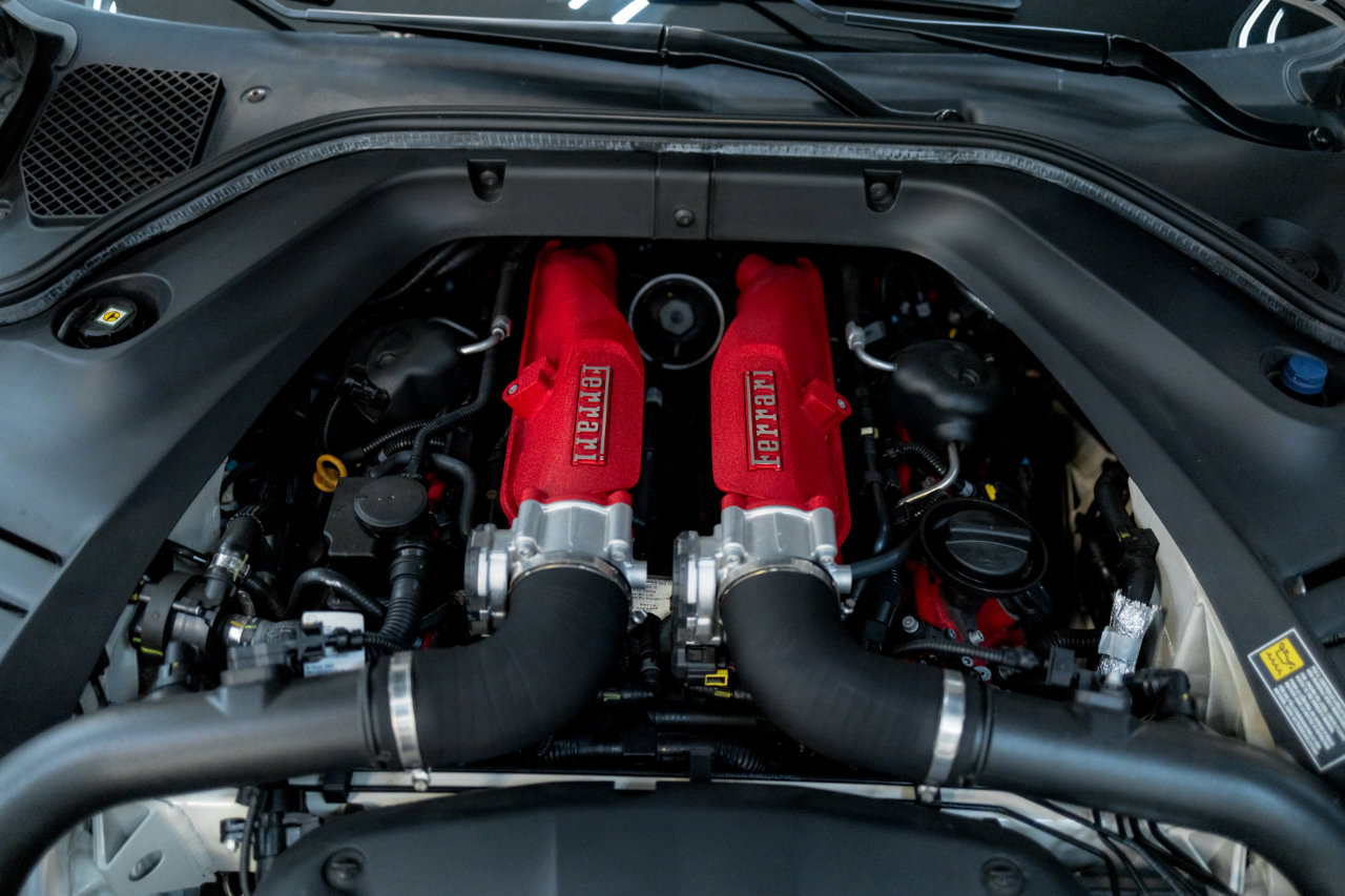 Used 2016 Ferrari California T image 79