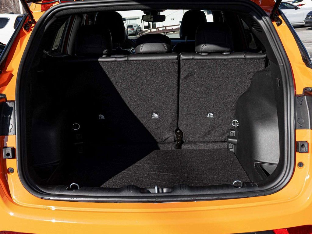 New 2026 Jeep Compass Latitude image 17