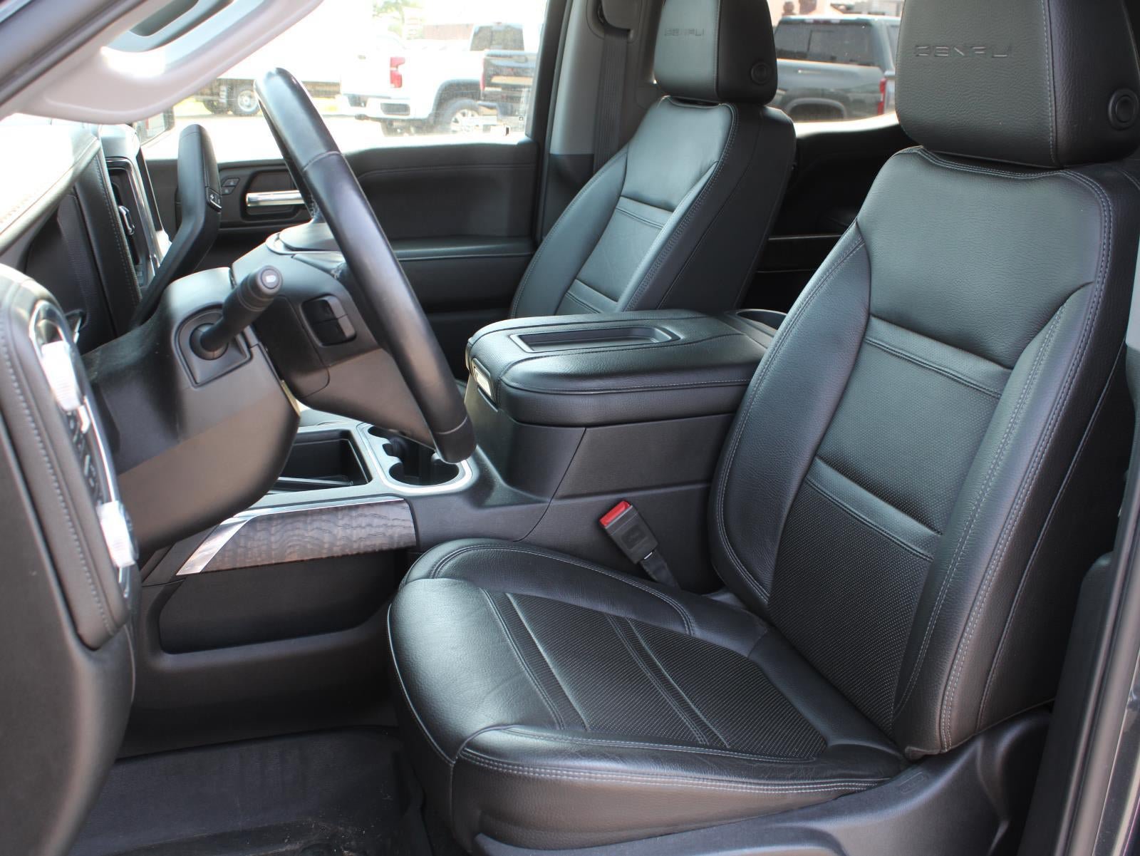 Used 2019 GMC Sierra 1500 Denali w/ Driver Alert Package II AWD/4WD image 16