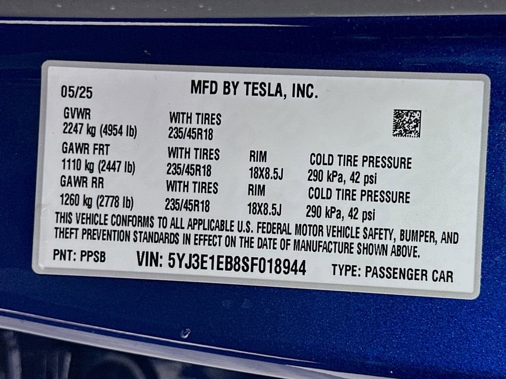 Used 2025 Tesla Model 3 Long Range AWD/4WD image 33