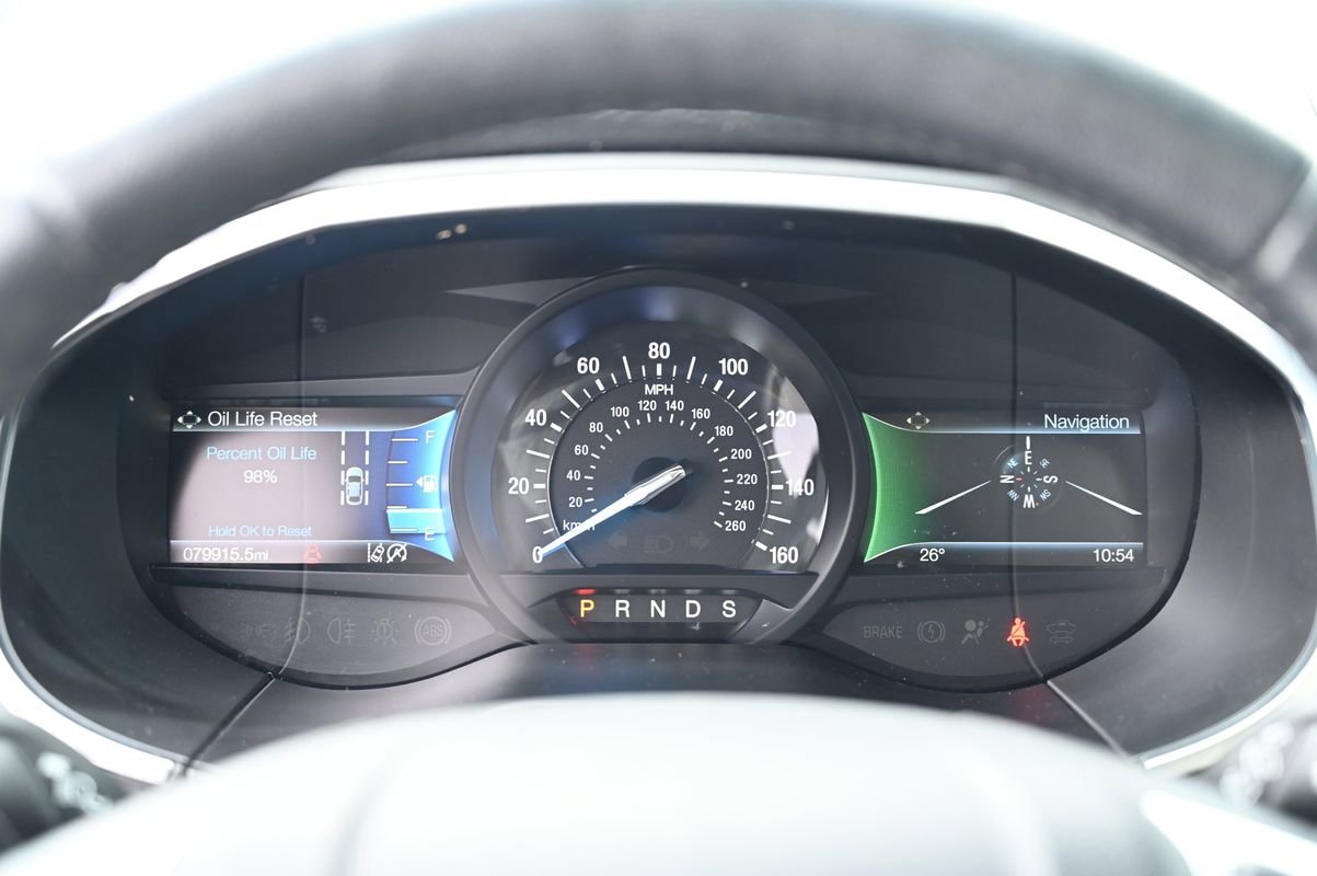 Used 2019 Ford Edge Titanium w/ Cold Weather Package image 22