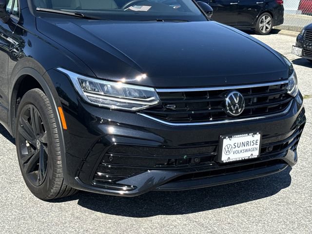 Used 2024 Volkswagen Tiguan SE R-Line image 9