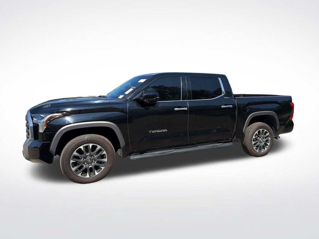 Used 2025 Toyota Tundra Limited AWD/4WD image 11