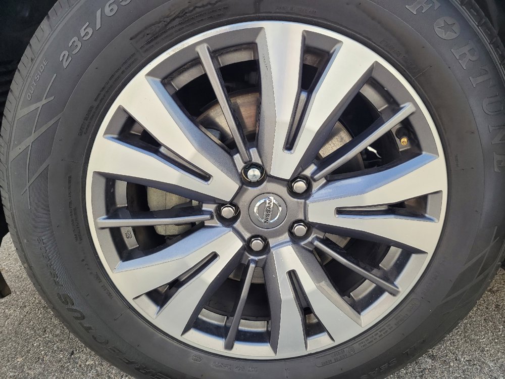 Used 2020 Nissan Pathfinder S FWD image 31