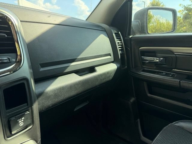 Used 2018 RAM 2500 Big Horn w/ Sport Appearance Group AWD/4WD image 13