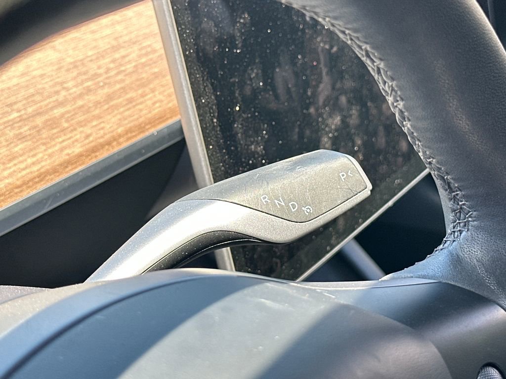 Used 2023 Tesla Model 3 Standard Range image 18