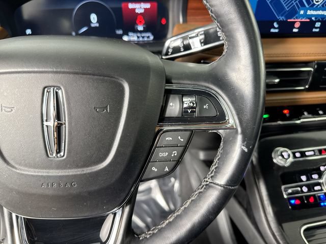 Used 2023 Lincoln Nautilus Reserve AWD/4WD image 13