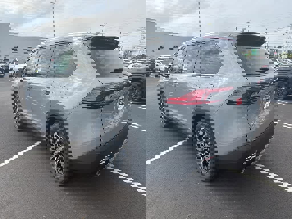New 2026 Toyota Grand Highlander AWD Hybrid image 4