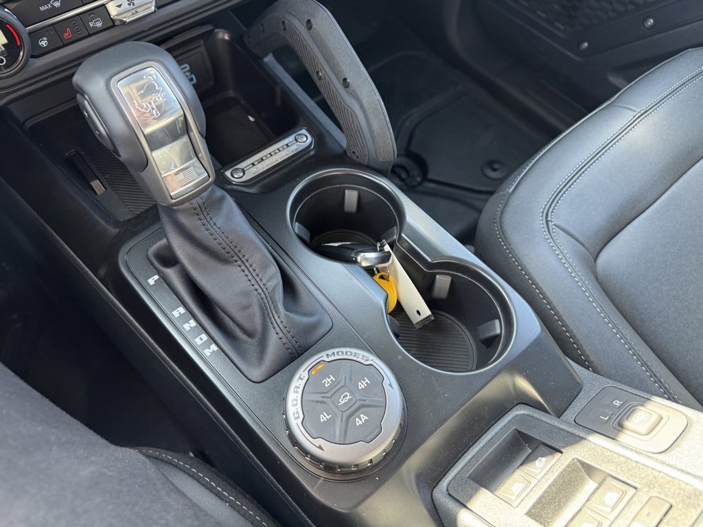 New 2025 Ford Bronco Badlands image 19