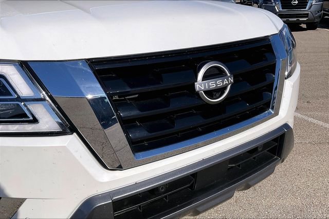 Used 2022 Nissan Armada Platinum w/ Cargo Package image 5