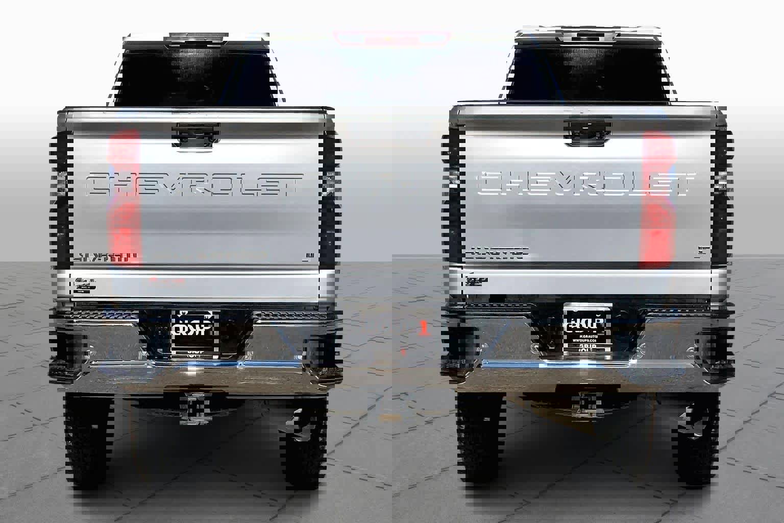 Used 2022 Chevrolet Silverado 3500 LT w/ Texas Edition image 4