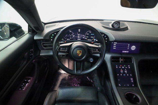 Used 2021 Porsche Taycan 4S w/ Premium Package image 20