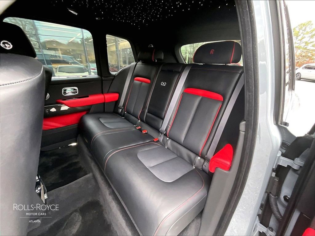 Certified 2024 Rolls-Royce Cullinan Black Badge image 25