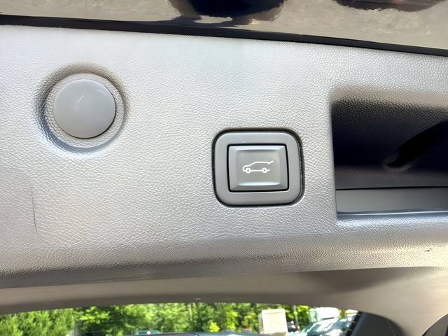 Used 2021 Chevrolet Equinox LT AWD/4WD image 19