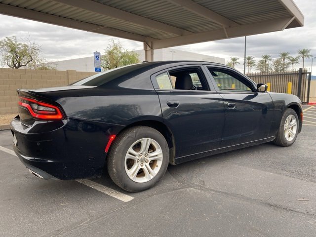 Used 2022 Dodge Charger SXT image 3