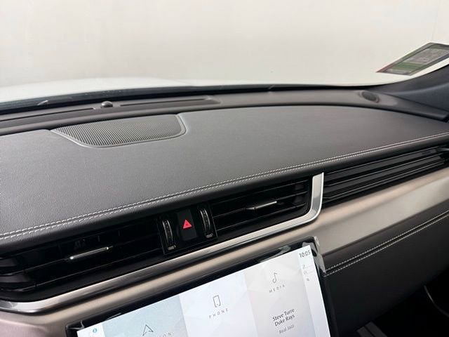 New 2024 Jaguar XF R-Dynamic SE image 30